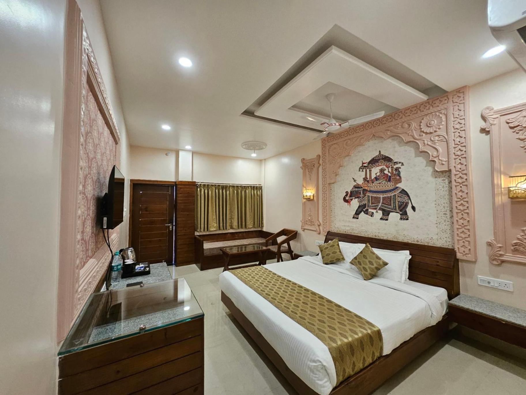The Mewar Palace And Resort Shivpuri  Exterior photo